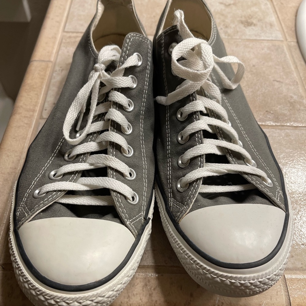 Converse in great used shape